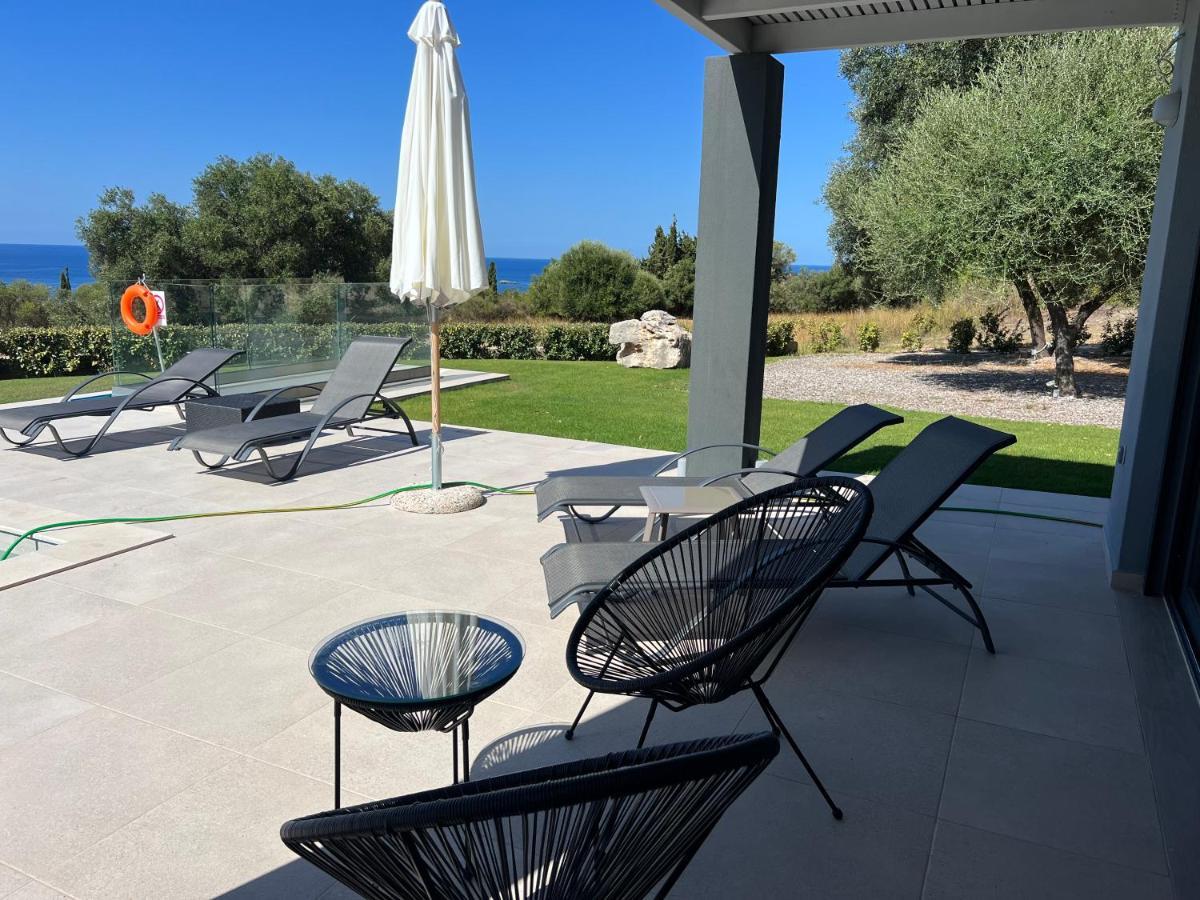 Avithos Blue Villas Svoronata Exterior photo